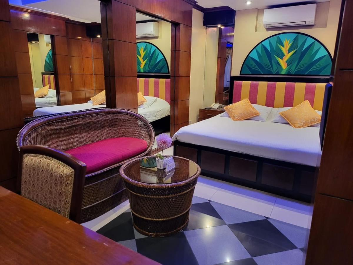 Fields Palace Hotel Angeles Εξωτερικό φωτογραφία