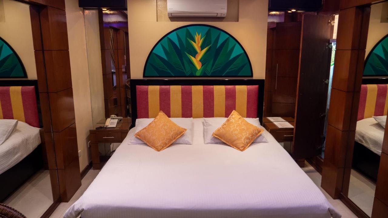 Fields Palace Hotel Angeles Εξωτερικό φωτογραφία