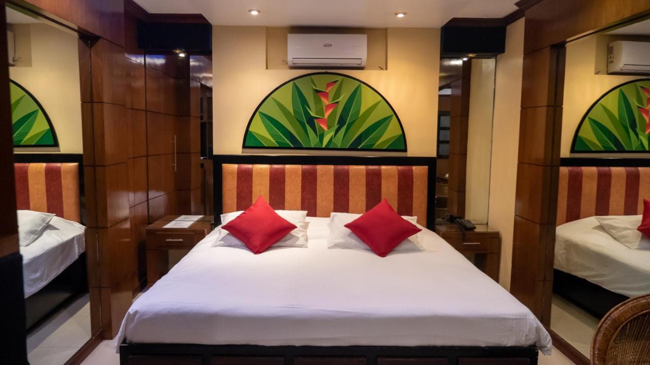Fields Palace Hotel Angeles Εξωτερικό φωτογραφία