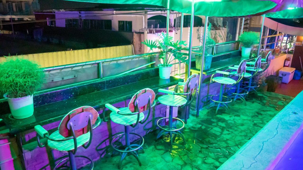 Fields Palace Hotel Angeles Εξωτερικό φωτογραφία